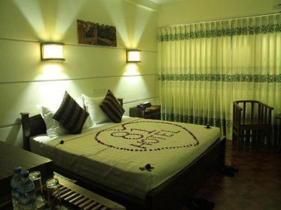 81 Hotel Inlay Nyaung Shwe Exterior foto